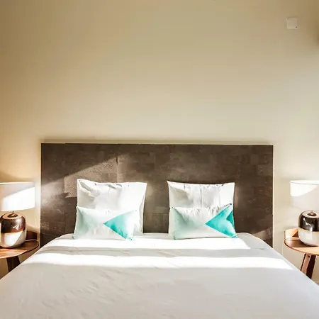 Whome | Anjos Premium #8 * Lissabon