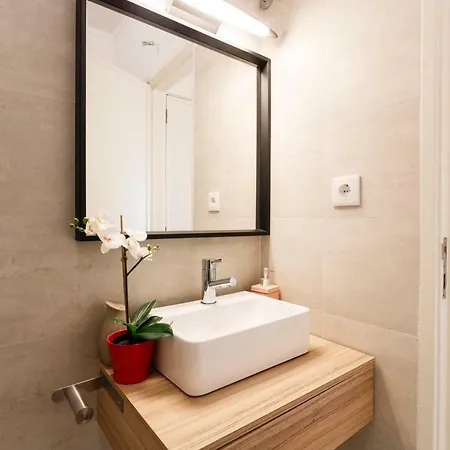 Apartamento Whome | Anjos Premium #8 *